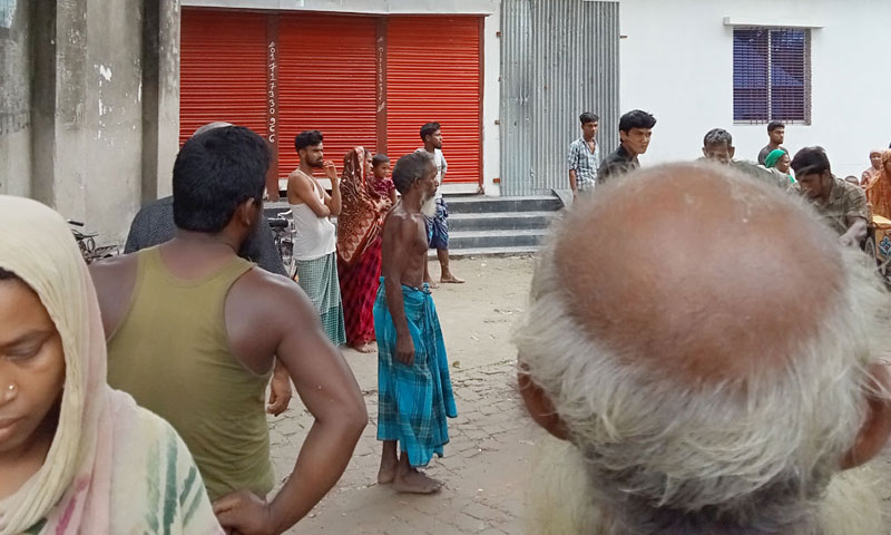 আর্জেন্টিনার পতাকা টাঙাতে গিয়ে প্রাণ গেলো যুবকের