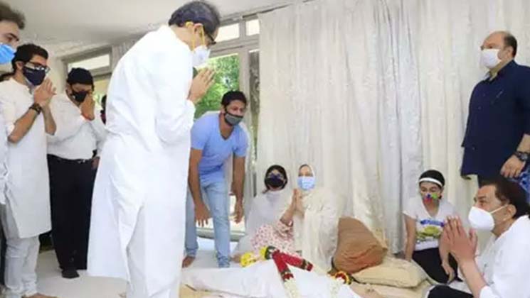 মুম্বাইয়ের কবরস্থানে দাফন করা হবে দিলীপ কুমারকে