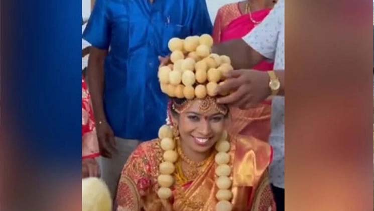 ফুচকার তৈরি মালা-মুকুট পরে বিয়ে