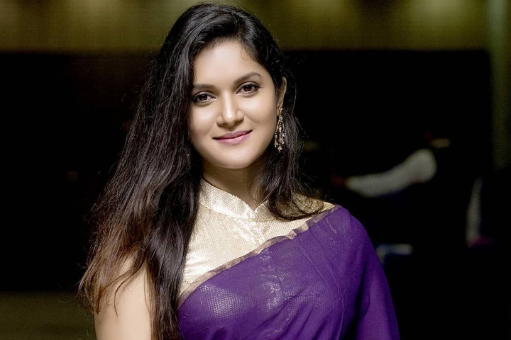 মিথিলার সেই গুঞ্জনটি সত্যি