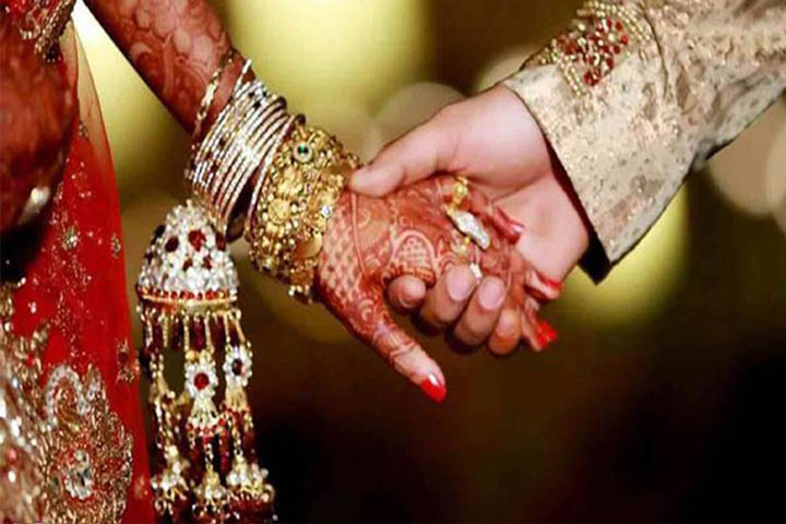 ঝিনাইদহে বাড়ছে বিয়ে বি'চ্ছেদ, দিনে ৮ তা'লাক  