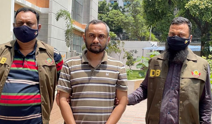 নিরাপদ ডট কমের সিইও শাহরিয়ার খান গ্রেফতার