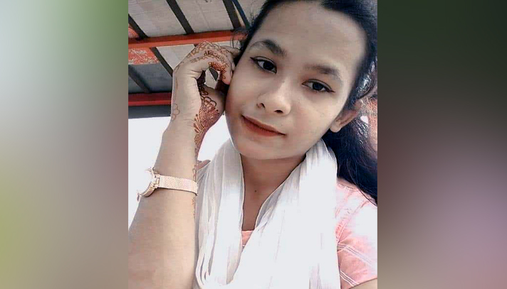 নিজ কক্ষে ঝুলছিল অপির লাশ