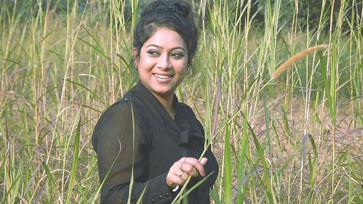 শাবনূরের সঙ্গে কে এই তরুণ