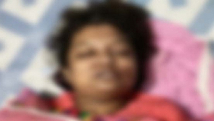 পুত্রবধূর রহস্যজনক মৃত্যু, আহত হয়ে থানায় শাশুড়ি