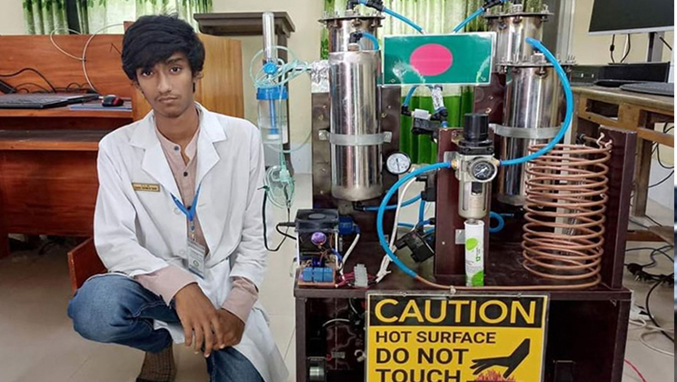 করোনায় বাবাকে হারিয়ে ছেলের অক্সিজেন জেনারেটর আবিষ্কার