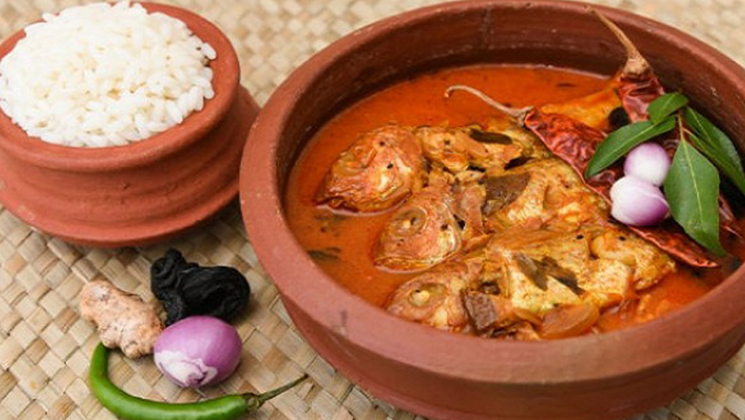 যে কারণে মাটির হাঁড়িতে রান্না করবেন