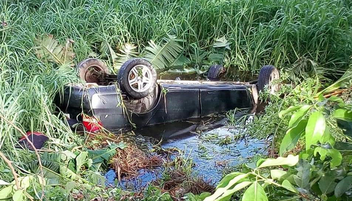 খাদে পড়ে ছিল প্রাইভেটকার, ৩ জনের মরদেহ উদ্ধার