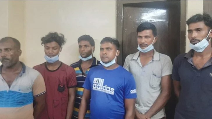 হাসপাতাল থেকে অক্সিজেন সিলিন্ডার পাচারের সময় আটক ৬ 