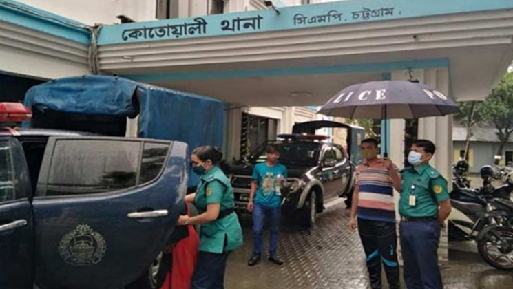 ওসির গাড়িতেই হাসপাতালে গেলেন প্রসূতি