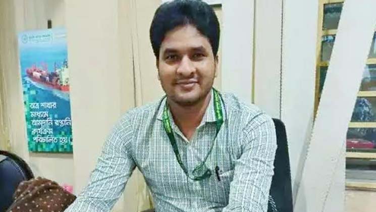 তিন দিনের মাথায় দ্বিতীয় বিয়ে করতে গিয়ে ধরা ব্যাংক কর্মকর্তা