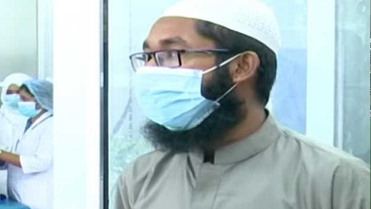 একজনের তিন ডোজ টিকা নেওয়ার খবর মিথ্যা, খোঁজা হচ্ছে সেই ব্যক্তিকে