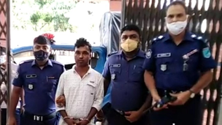 পরকীয়া সন্দেহে স্ত্রীকে হত্যা, থানায় স্বামীর আত্মসমর্পণ