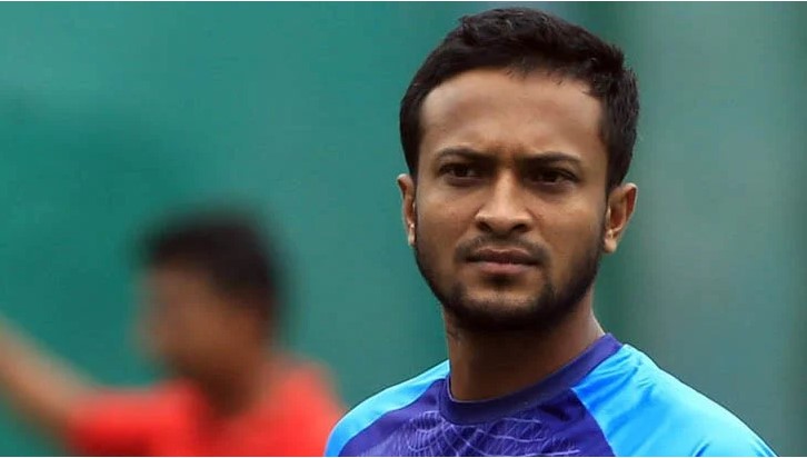 নাম-ছবি ব্যবহার করে প্রতারণা, ভক্তদের সতর্ক করলেন সাকিব
