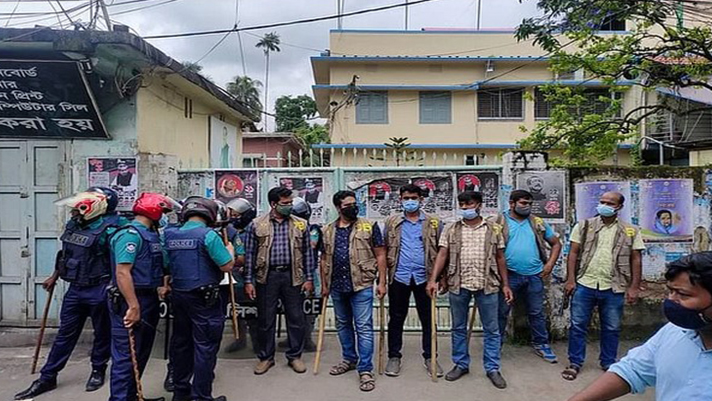 মাঠের দ্বন্দ্ব মাঠে থাকছে না, বাতাস লাগছে আ.লীগে-সচিবালয়ে