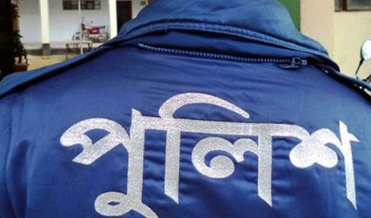 যশোরে দুই পুলিশ সদস্য ইয়াবাসহ আটক