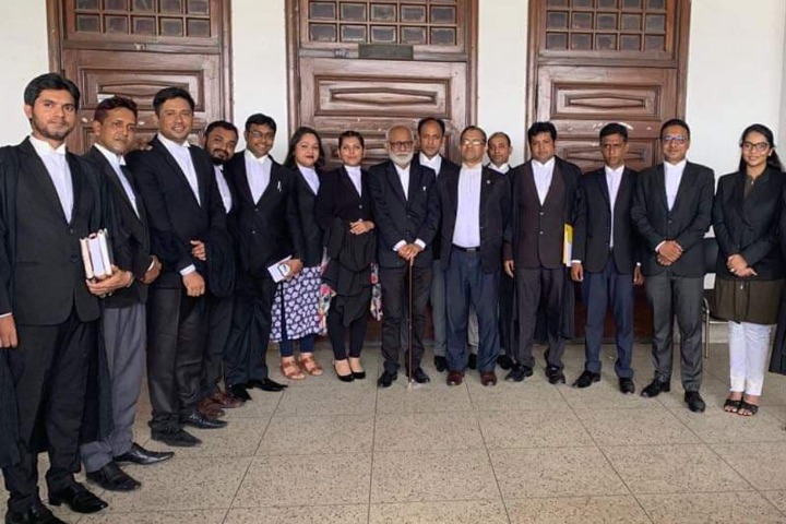 হাইকোর্টে পরীমণির পক্ষে দাঁড়াচ্ছেন একদল আইনজীবী