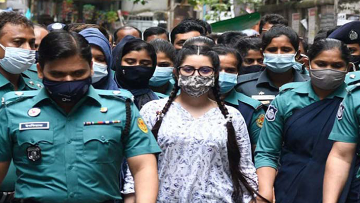 পরীমনিকে বারবার রিমান্ডে নেওয়ার কারণ জানালেন সিআইডি প্রধান 