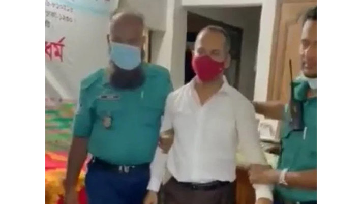 মডার্নার টিকা কীভাবে হাতে এল জানালেন গ্রেপ্তার বিজয় কৃষ্ণ