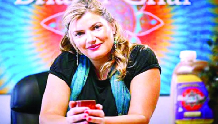 চাকরি ছেড়ে চায়ের ব্যবসা করে মিলিয়নিয়ার