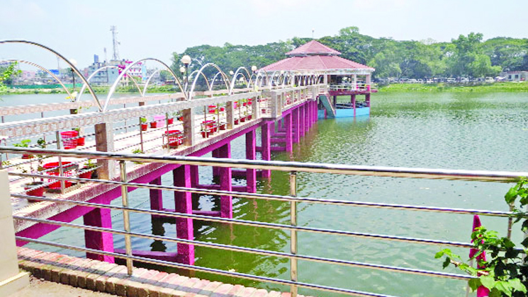 টাঙ্গাইল ডিসি লেকে ডুবে স্কুল ছাত্রের মৃত্যু