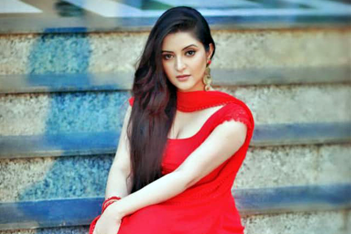 বাসায় এসে মাংস দিয়ে ভাত খেয়েছি: পরীমণি
