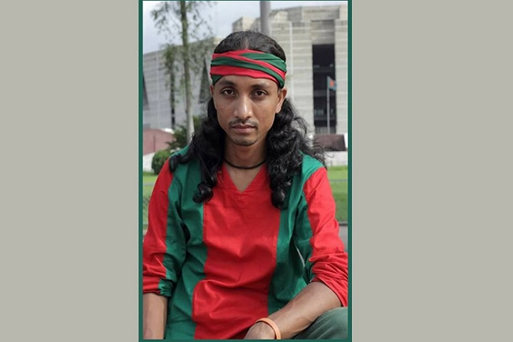 মায়ের মাথা ফাটালেন ক্লোজআপ ওয়ান তারকা