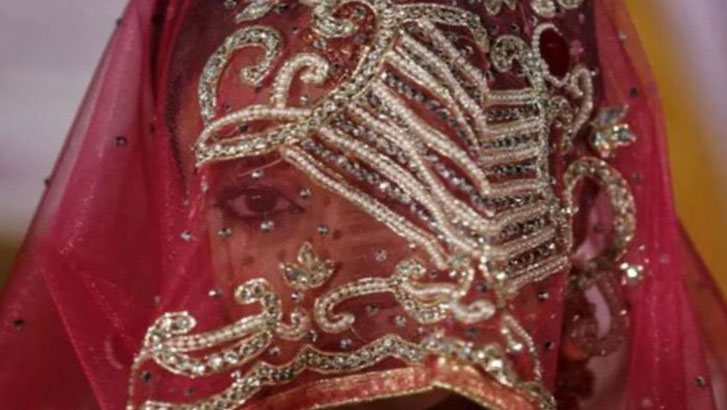 এক বিদ্যালয়ের ৬৭ ছাত্রীর বাল্যবিয়ে