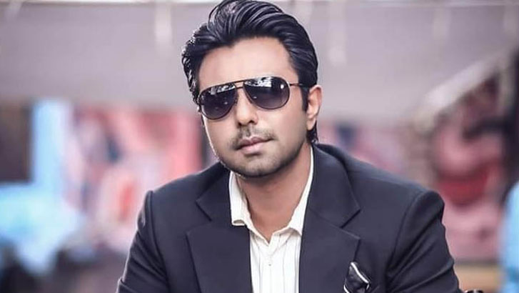 সাবেক স্ত্রীর পরকীয়া নিয়ে মুখ খুললেন অপূর্ব