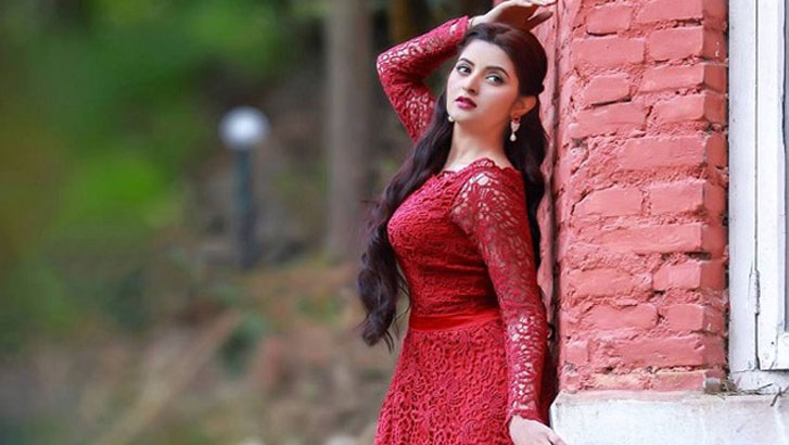 পরীমনিকে যৌন নিপীড়ন-মারধরের প্রমাণ মিলেছে
