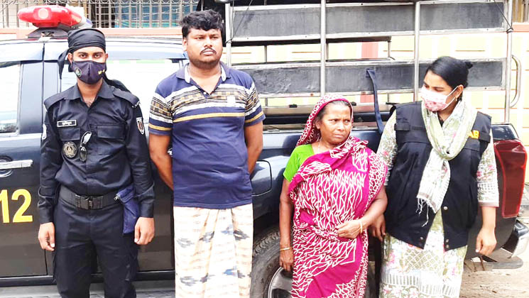 টাঙ্গাইলে চোলাই মদসহ ২ মাদক কারবারি আটক