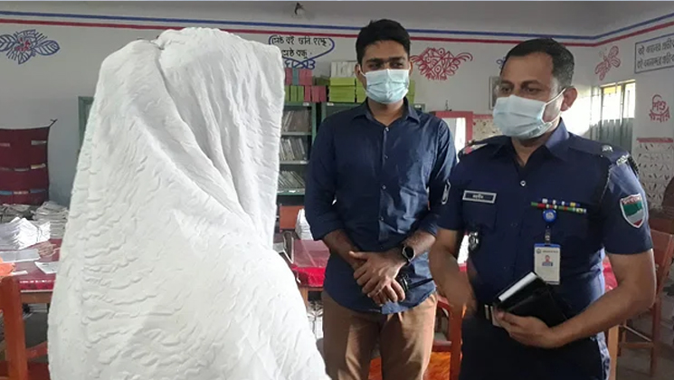 যেভাবে নিজের বাল্যবিবাহ ঠেকাল সাহসী বর্ষা