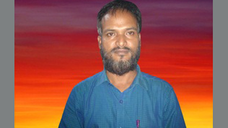 মেম্বার নয়! জনগনের সেবক হতে চান আব্দুল হাকিম 
