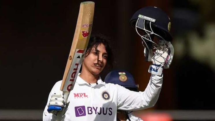 বাঙালিনী স্মৃতি মন্ধানার শতরানে ভাসছে ভারতীয় ক্রিকেট 