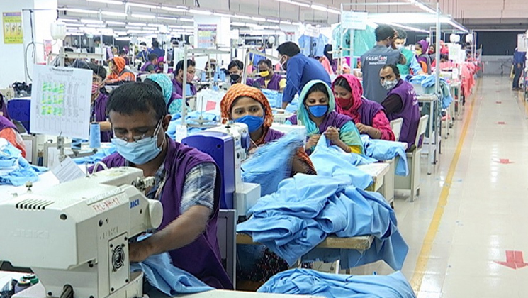 রফতানিতে একটি খাতের ওপর অতি নির্ভরতা ঝুঁকিপূর্ণ