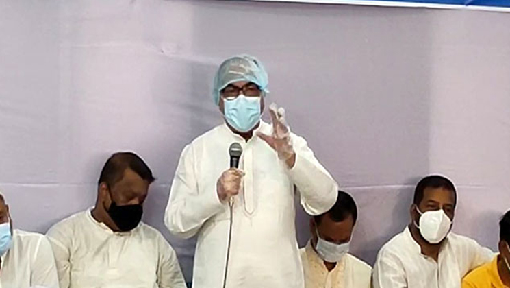 সরকার বিশ্ববাসীকে বোঝানোর চেষ্টা করছে এটি একটি সন্ত্রাসী দেশ : মির্জা আব্বাস