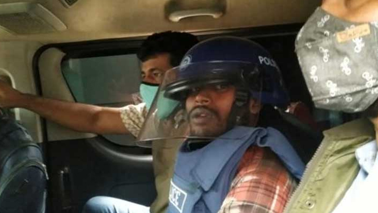 কড়া নিরাপত্তায় ইকবালকে আনা হলো কুমিল্লায়