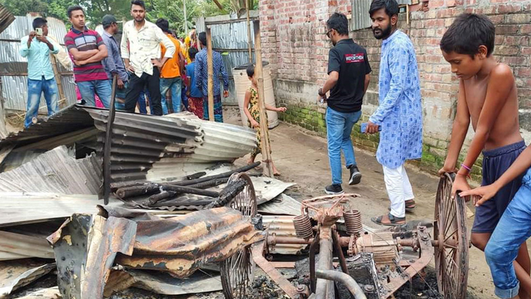 পীরগঞ্জে হামলা-আগুনের অন্যতম হোতা গ্রেফতার
