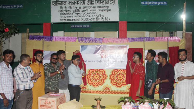 নন্দীগ্রামে আদিবাসী শিক্ষার্থীদের জন্য রঞ্জনি গণগ্রন্থাগার উদ্বোধন