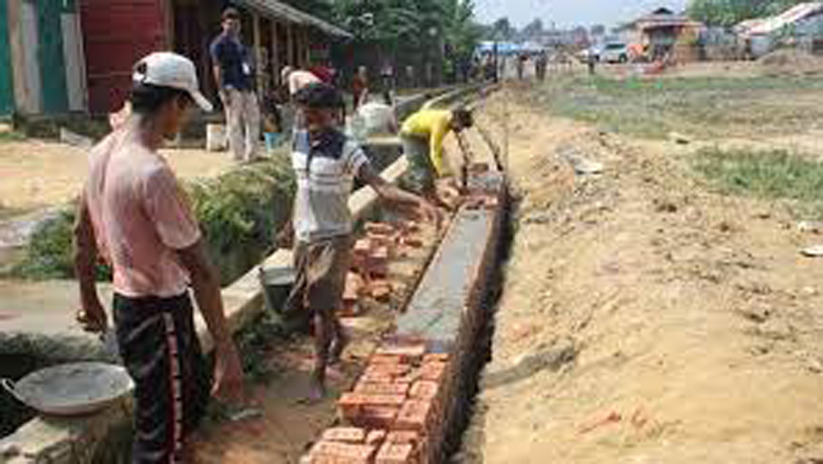 পুলিশ ক্যাম্প নির্মিত হচ্ছে রোহিঙ্গা শিবিরে 