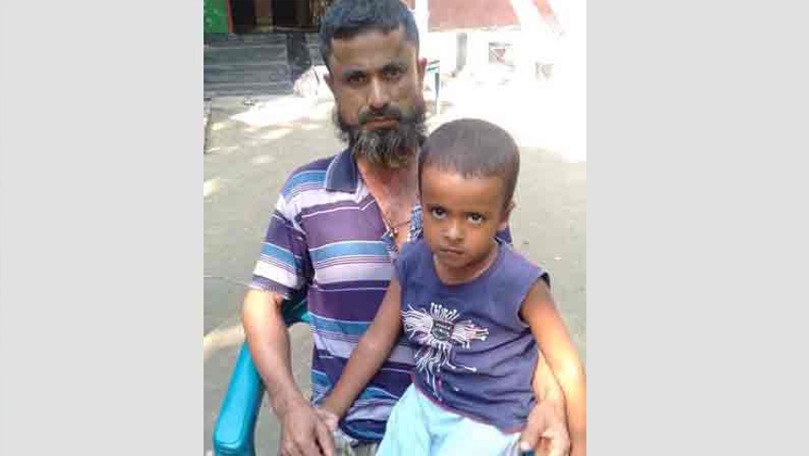 আড়াই লাখ টাকা মুক্তিপণ দিয়ে ফিরে পেলেন ছেলেকে