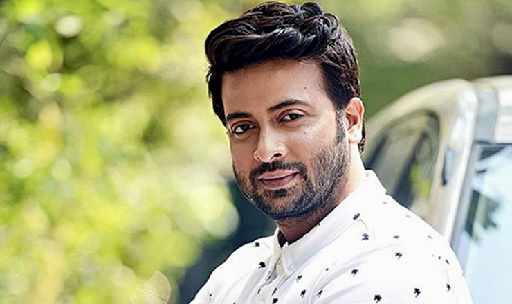 সকালে দেশ ছাড়ছেন শাকিব, প্রথমবার যাচ্ছেন যুক্তরাষ্ট্রে
