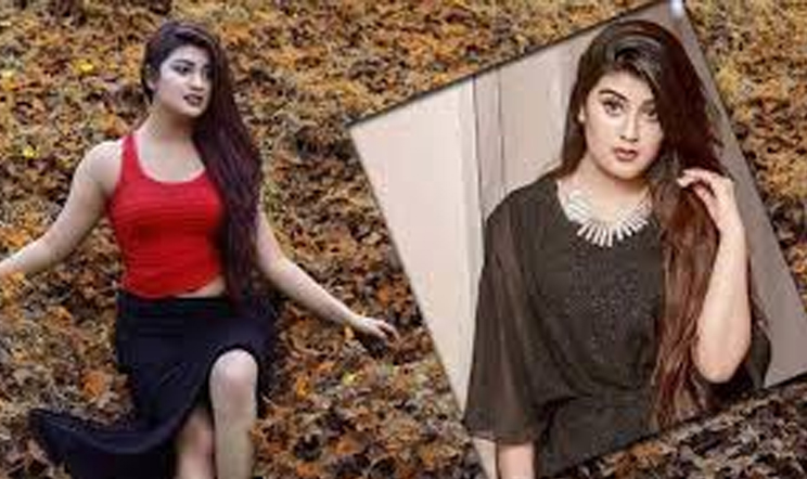 রহস্য তৈরি করেছেন অমৃতা