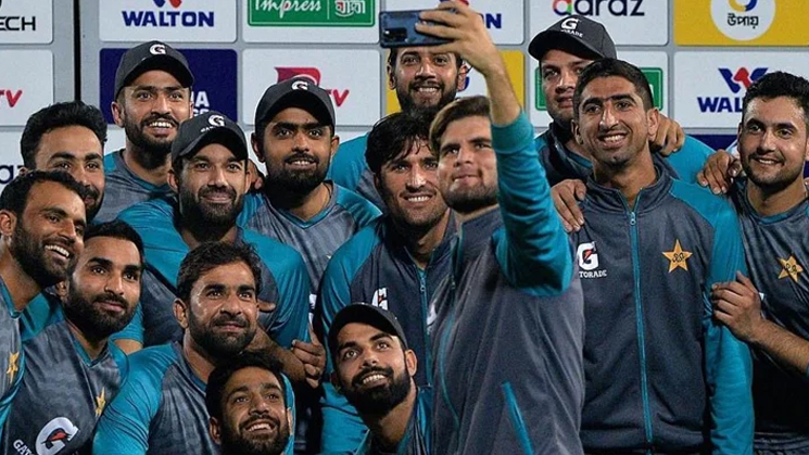 পাপনের কারণে টি-টোয়েন্টি সিরিজ জিতেও ট্রফি পায়নি পাকিস্তান