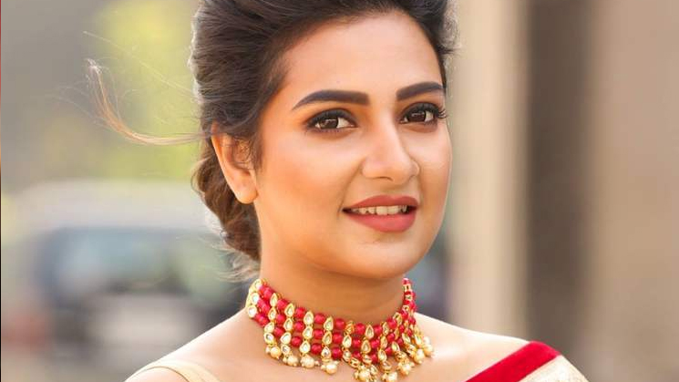 নতুন বছরে আসছে শুভশ্রীর ‘ধর্মযুদ্ধ’