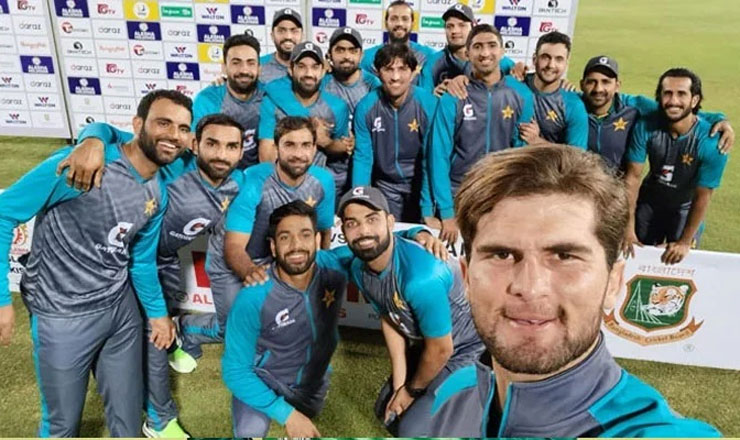 পাপনের কারণে টি-টোয়েন্টি সিরিজ জিতেও ট্রফি পায়নি পাকিস্তান