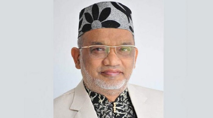 সবার সামনে ১৫ মিনিট ধরে অধ্যক্ষকে পেটালেন এমপি