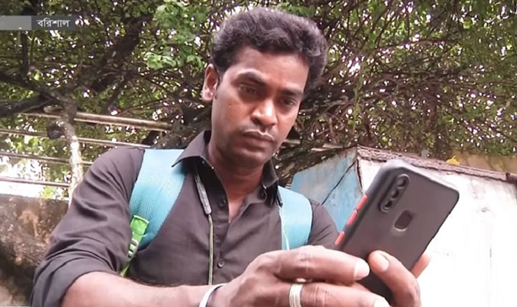 এবার প্রেমের টানে বরিশালে এসে পিটুনি খেলেন ভারতীয় যুবক