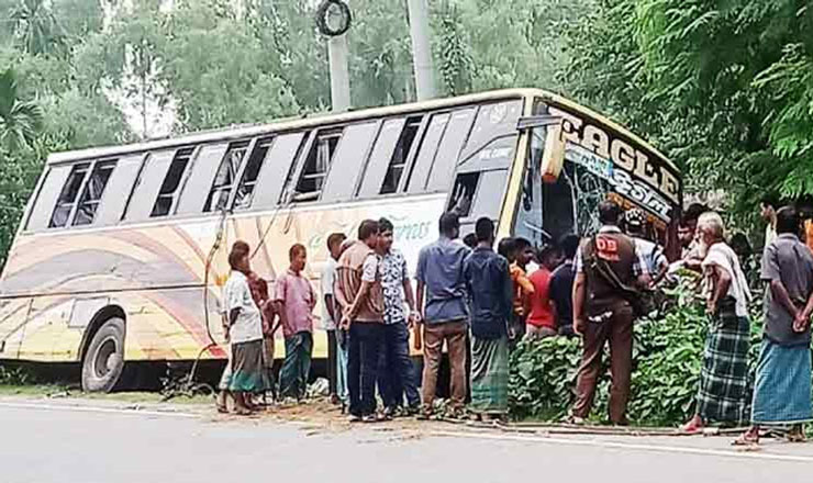 গণপরিবহনে ৫ বছরে ৩৫৭ ধর্ষণ