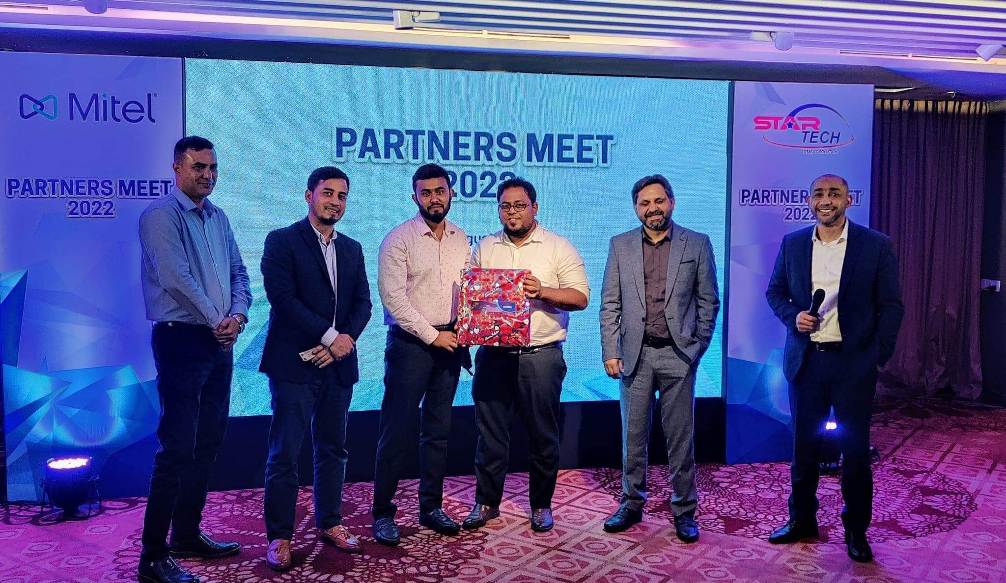 মাইটেল’র একমাত্র পরিবেশক প্রযুক্তিপণ্য বিক্রয় প্রতিষ্ঠান স্টার টেক 